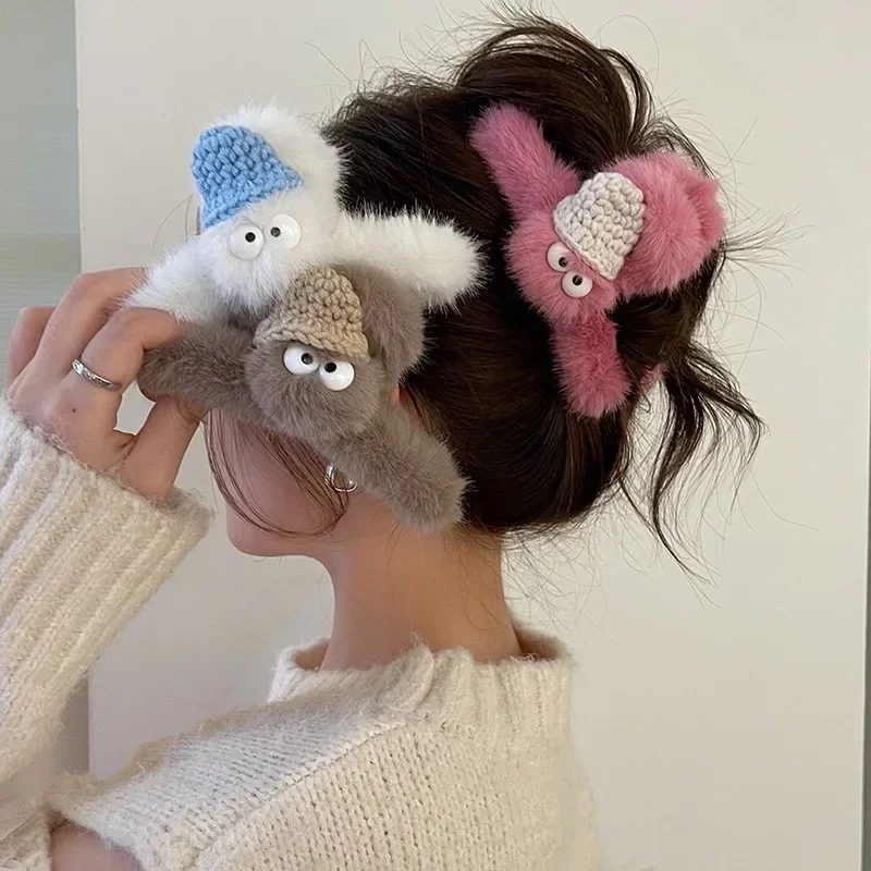 New Autumn and Winter Cute Cartoon Plush Hair Clips for Women Simple Design Large Shark Clip Hair Accessories крабик для волос