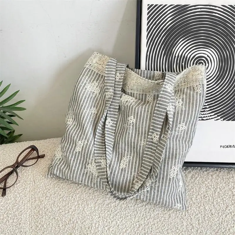 Große Tragetasche mit Spitze und Schleife im Koreanischen Stil, Einfache Canvas-Handtasche, Kawaii Stofftasche mit Großer Kapazität für Reisen – Detail 7