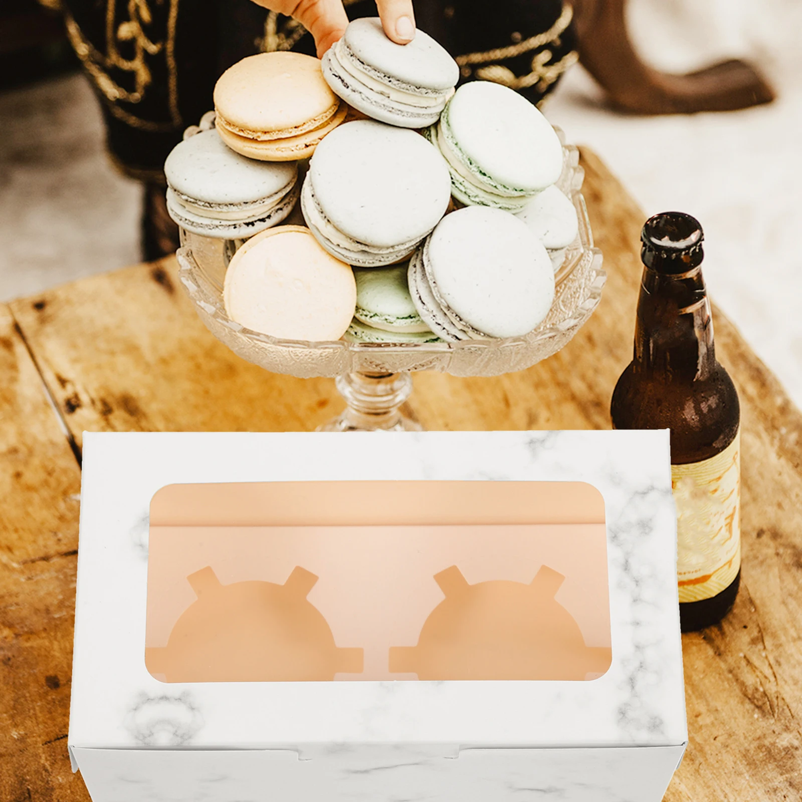 

10pcs Cake Boxes Small Cupcake Containers Bakery Household Party Accessories Plastic Food Storage Baked Goods Delivery Dessert