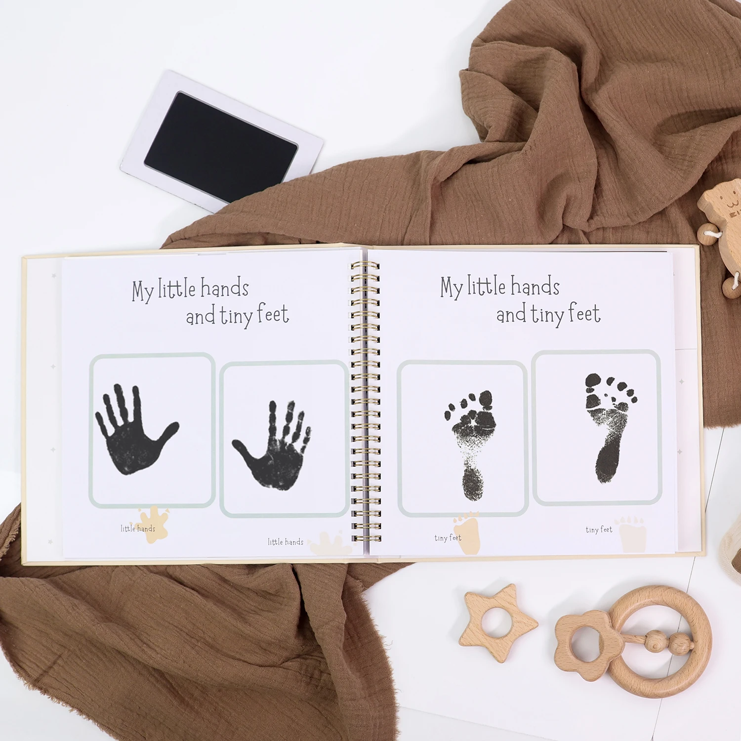 ERATOPIC Linen Fabric Golden Logo Hello Baby Memory Keepsake Book Hidden Spiral Binding Baby Memory Journal For Baby Shower