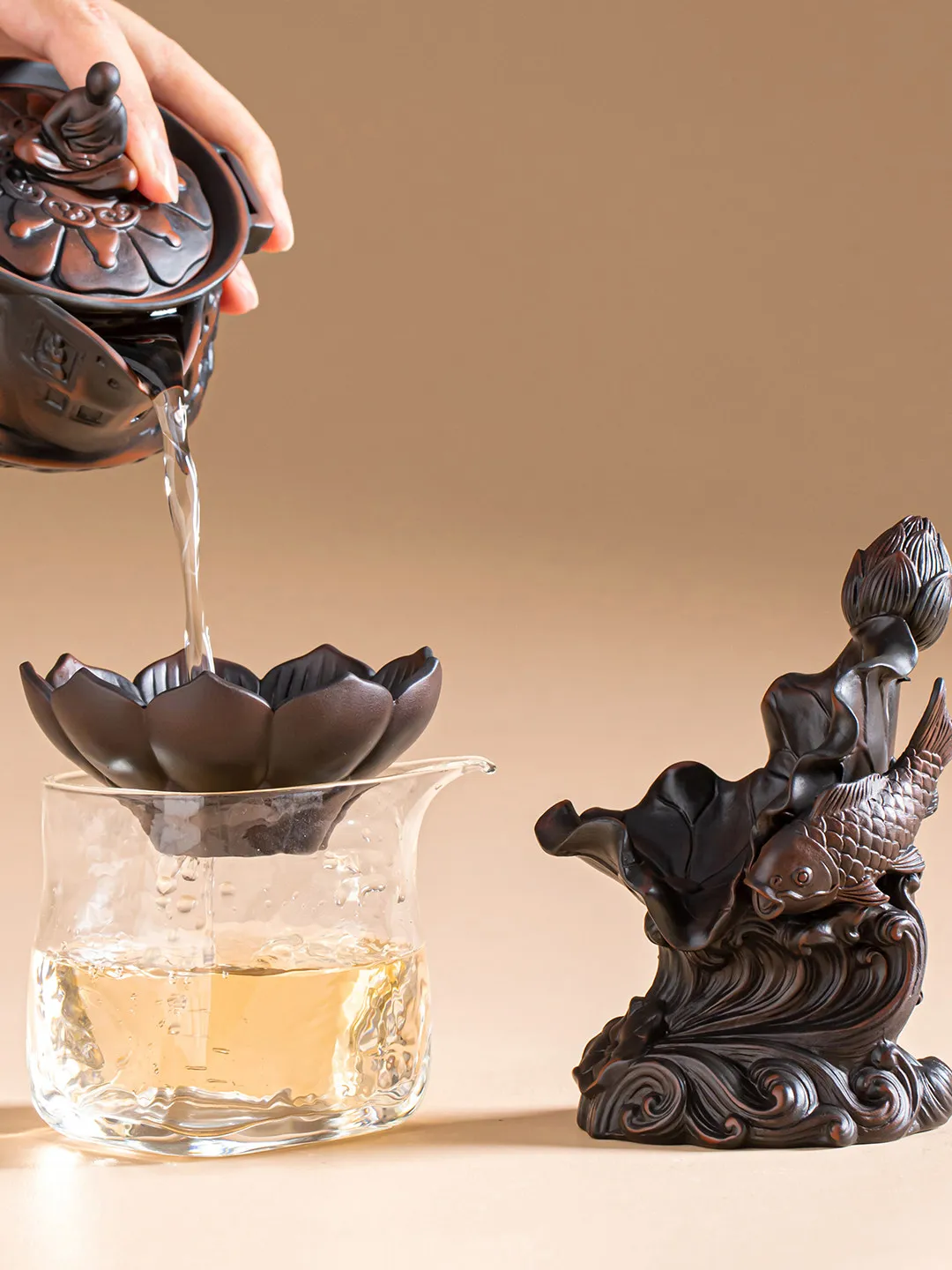 Yuyuelianhua Purple Pottery Tea Drain Creative Carving All-ceramic Accessories Tea Filter Tea Strainer