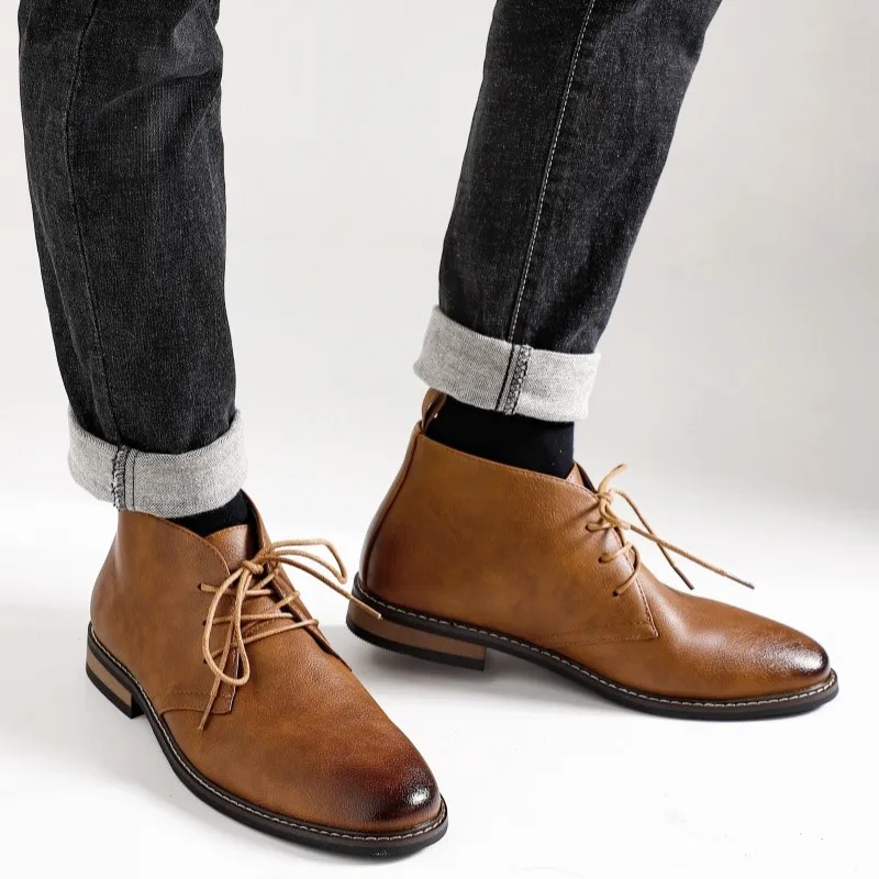 Retro Men Ankle boots Brand Plus Size Desert Boots Comfortable Leather Boots For Men botas de cuero para hombre shoes men winter