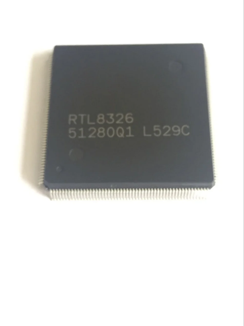 RTL8326 Brand new original chip