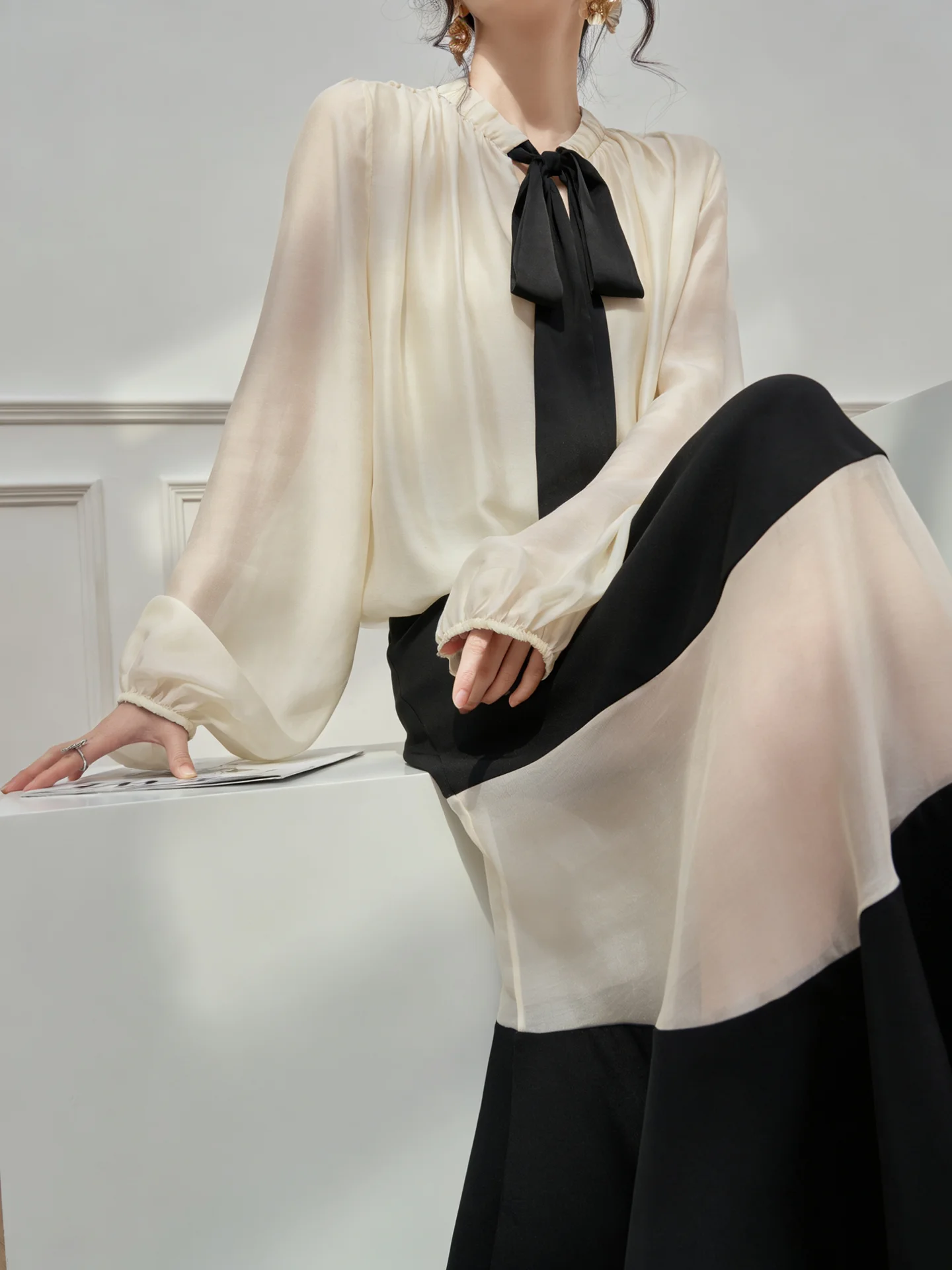 

Color Block Shirt Waist Tie Half Skirt Set Women's Fashion Spring Collection High Waist Loose Fit Casual Wear Two Piece Set