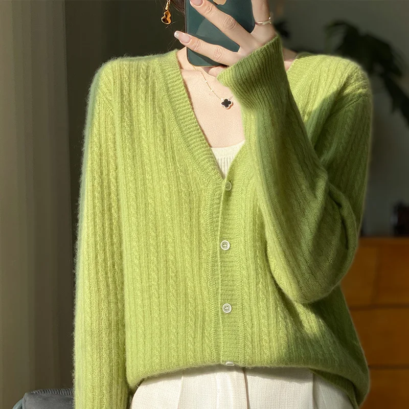 Cardigan women's V-neck sweater long sleeved knitted 100% Australian wool women's new cardigan sweater soft and comfortable