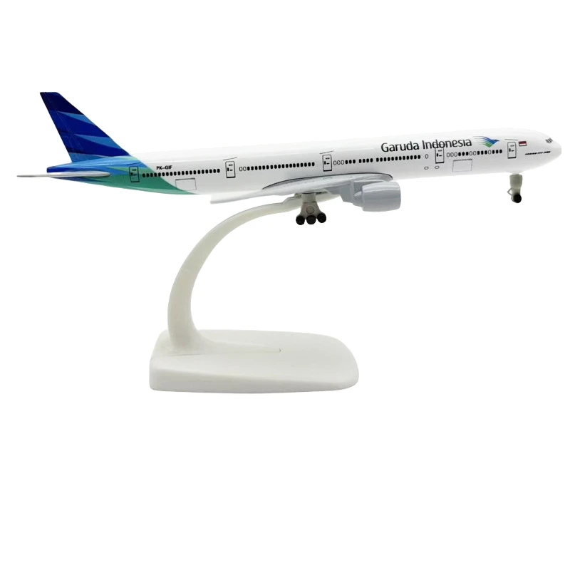 20cm Indonesian Die-Cast Alloy Metal Boeing 777 Aircraft Model Toy with Landing Gear - Collector's Edition