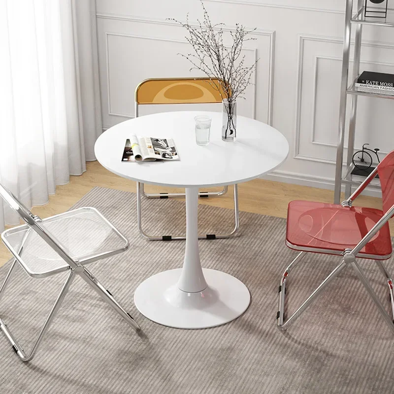 tavolino-da-caffe-angolare-casual-per-soggiorno-piccolo-con-ruote-e-ripiano-portaoggetti-per-divano-o-casa-b498261