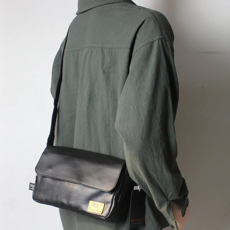 Casual Korean Style Men's Crossbody Bag Fashionable Single Shoulder Bag Vintage Japanese Style Student Bag for Young People