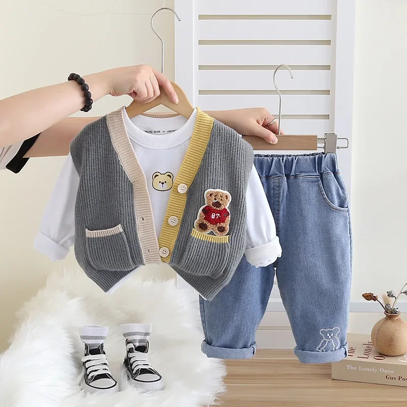 

2025 New Children's Bear Sweater Vest Cardigan Long Sleeve Three-piece Set Boys' Autumn Suit