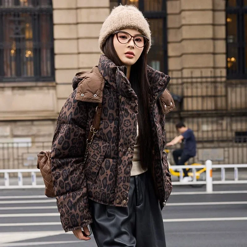 قبعة قابلة للإزالة من القطن بطباعة الفهد البني Jaet للسيدات من Faion معطف شتوي صغير الحجم من القطن الخبز Jaet ملابس نسائية