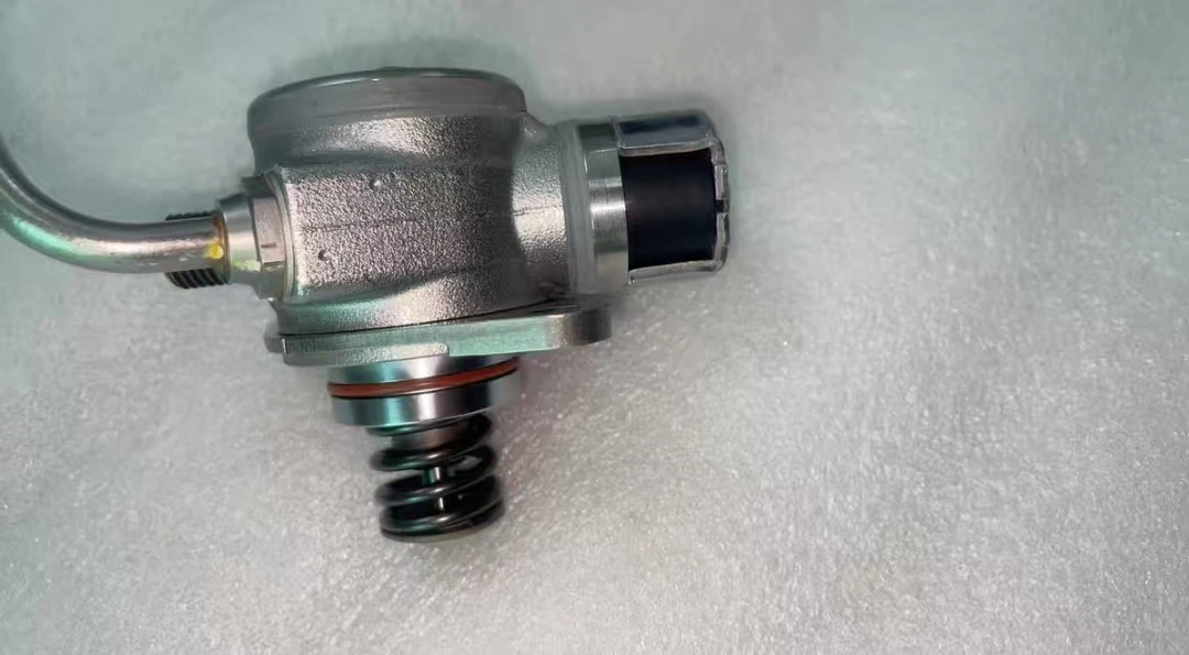 1 Uds bomba de combustible de alta presión OEM 31437903/32140068 para VOLVO XC90/XC60/S60 T11 2,0 T