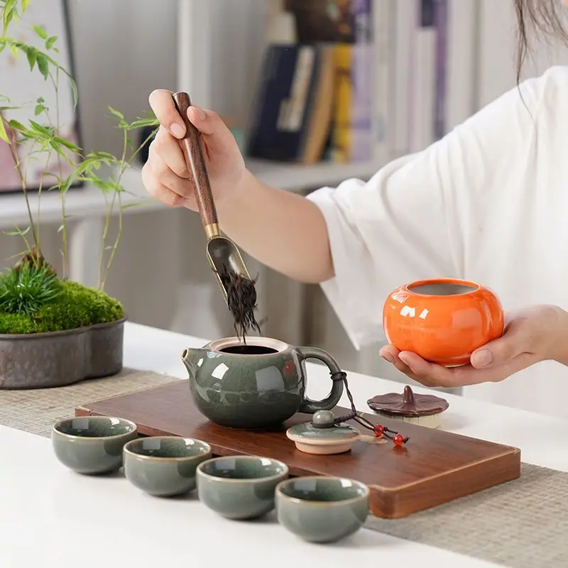 Gift Set for Tea Ceremony Japanese Teapot and Tea Cup Set 6 Pcs Teaware Cutlery Complete Tools Pot Chinese Teacup People Gongfu