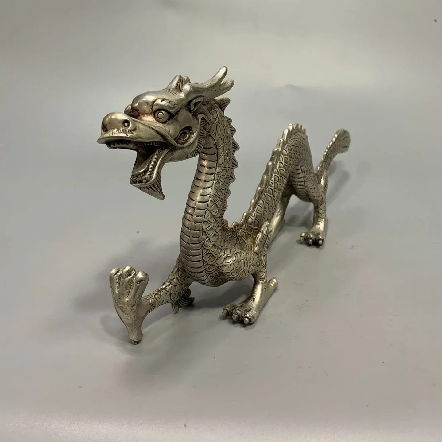 Decorated Silver Carving Lifelike Dragon Rare Noble Statues Tibetan Silver Decoration Brass