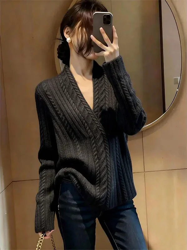 

Мягкий вязаный свитер с V-образным вырезом и полосками, модный, уютный, с длинными рукавами, женский, приталенный, комфортный, стильный, теплый зимний топ