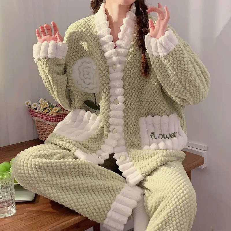 

Женские пижамы из кораллового флиса, осенне-зимняя фланелевая новая модель, теплая домашняя одежда с милым цветком, утепленный костюм на флисовой подкладке