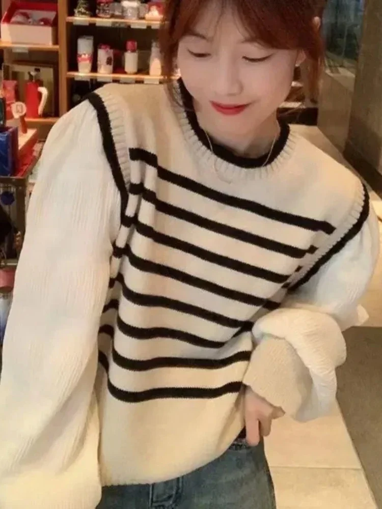 

2025 Autumn Winter Korean Soft Glutinous Pullovers Women Black And White Striped Fake Two-Piece Knitted Sweaters Female Sweater