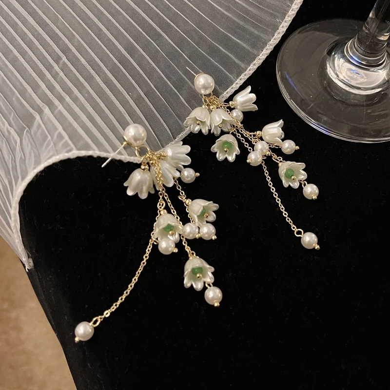 

White Flower Earrings for Women's Long Tassel Temperament Korean Super Fairy 2023 New Tide Elegant Summer Lady Jewelry