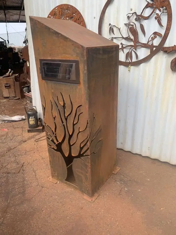 

Corten Steel Weather Resistant Freestanding Waterproof Mailbox Garden Decorative Large Capacity