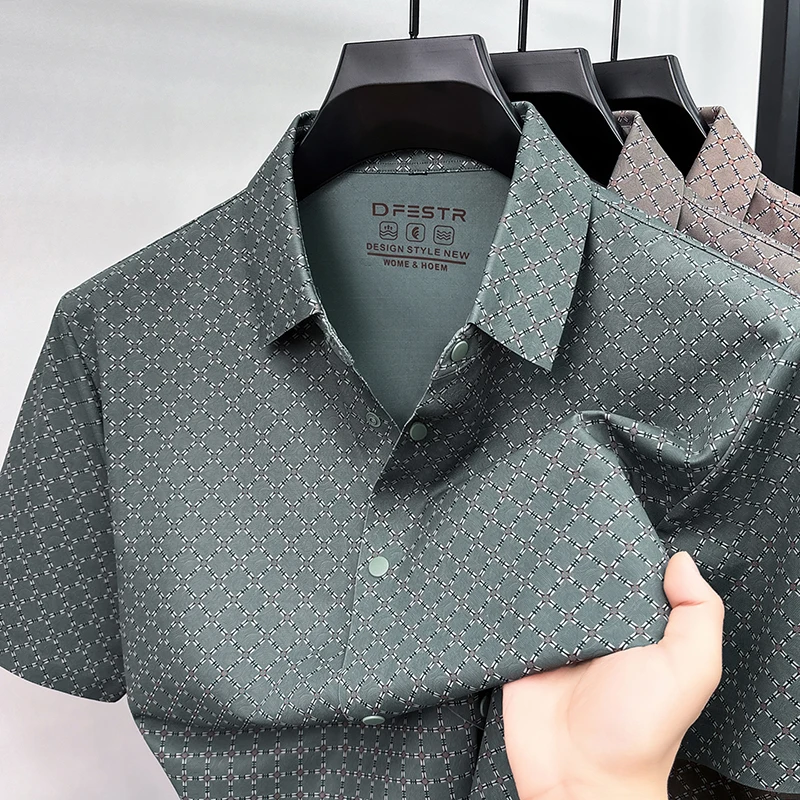 

Personalized plaid printed short sleeve men's shirt luxury high-end new fashion ice silk breathable comfort casual summer top