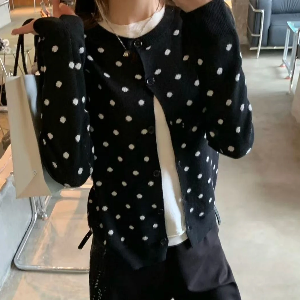 

Комплект из двух предметов в корейском стиле 2026: женские свободные футболки с коротким рукавом, повседневные, мягкие, дышащие, уличный стиль, с высокой талией