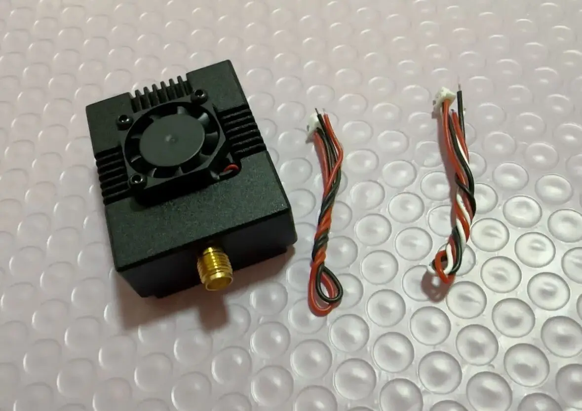 CaddxFPV 1.2GHz 4000mW 1.3GHz 4W VTX Audio Video 1.8-4W 8CH FPV Transmitter Module 14.8-25.2V for RC Long Range Airplane Car