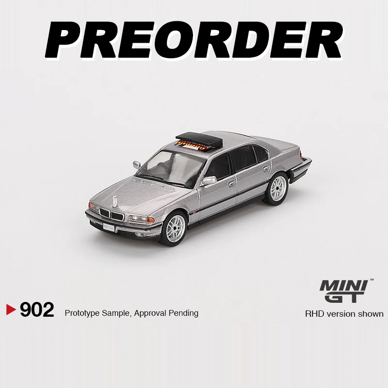 MINIGT 1:64 Tomorrow 750IL Never Dies MGT alloy car model 902