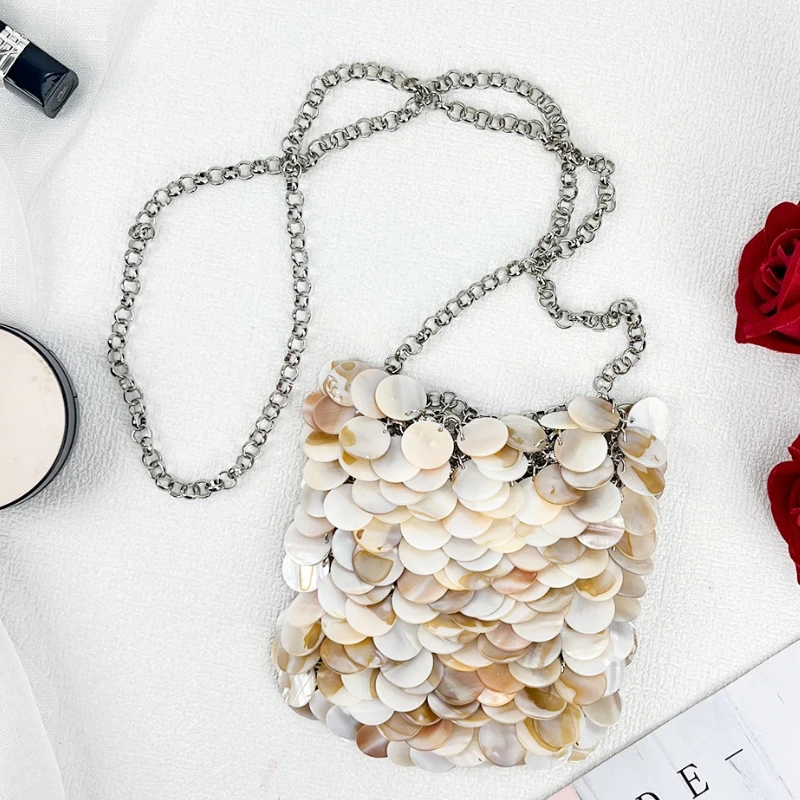 

2026 New Style Beach Vacation Natural Shell Sequins Chain Crossbody Bag for Women Summer Handmade Woven Shell Beach Bag
