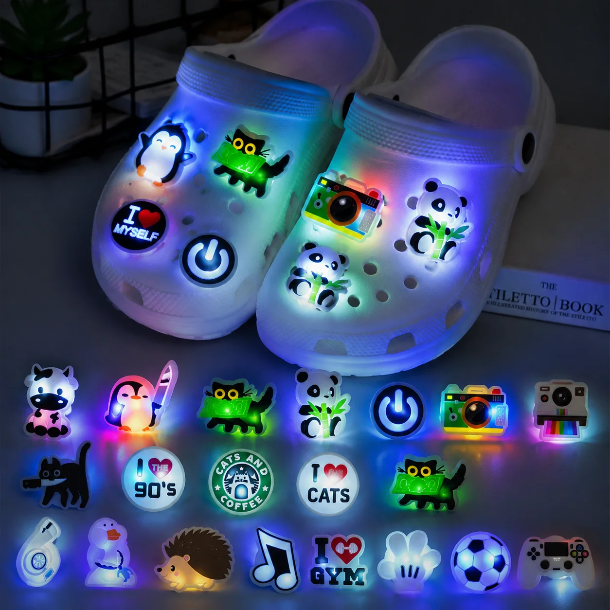 1/20pcs Glowing Animal Cool LED Shoe Charms Set DIY Light-Up Pins for Clogs Accessories Panda Cat Penguin Detachable Buckles