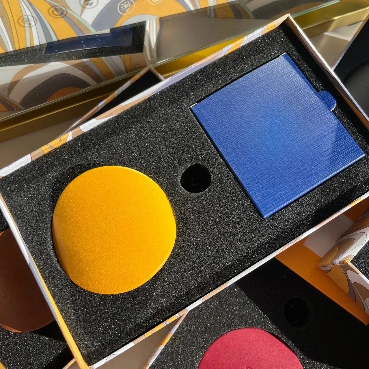 Soporte de coche con colgante y decoración para recargas Luce, Mirto, Fico, Buongiorno