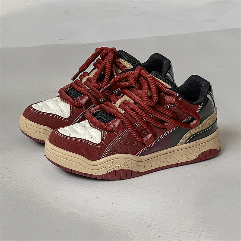 Unisex Burgundy Color Block Skate Shoes Thick Dirty Rope Laces Retro Platform Soft Leather Street Casual Sneakers for Men Women