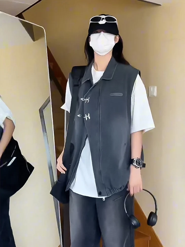 

New Chinese Sle Bla Denim Vest Men's Autumn American Design Waed Svel Top Sports Vest Stand Fit Youth Faion