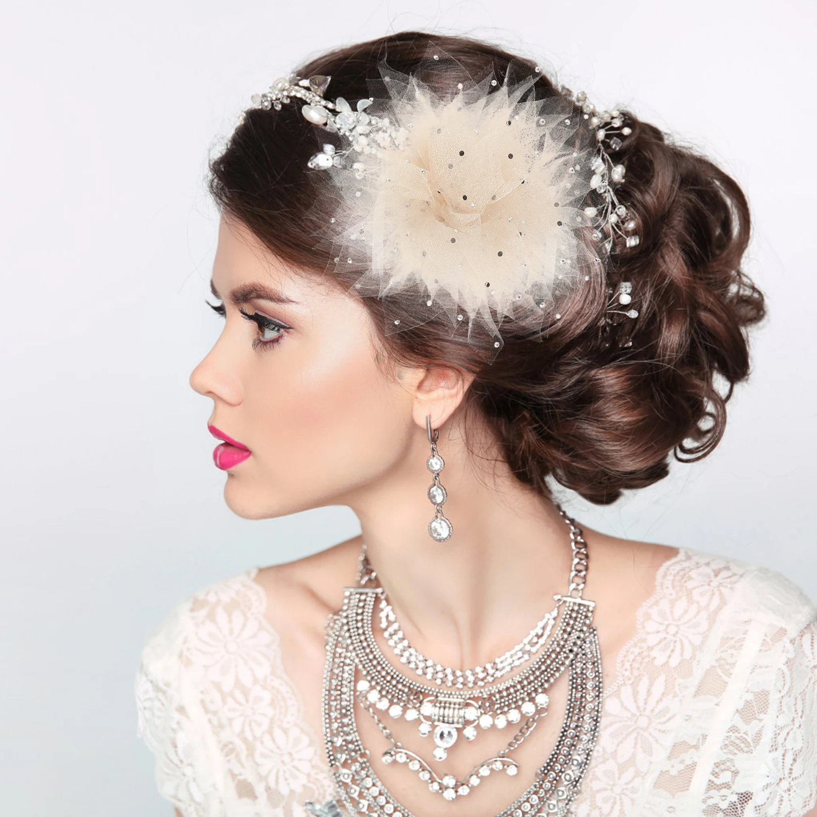 

2 Pcs Flower Hair Comb Beige Black Crystal Side Combs Women Bridal Hairstyles Accessories Decorative Clips Hair Pin