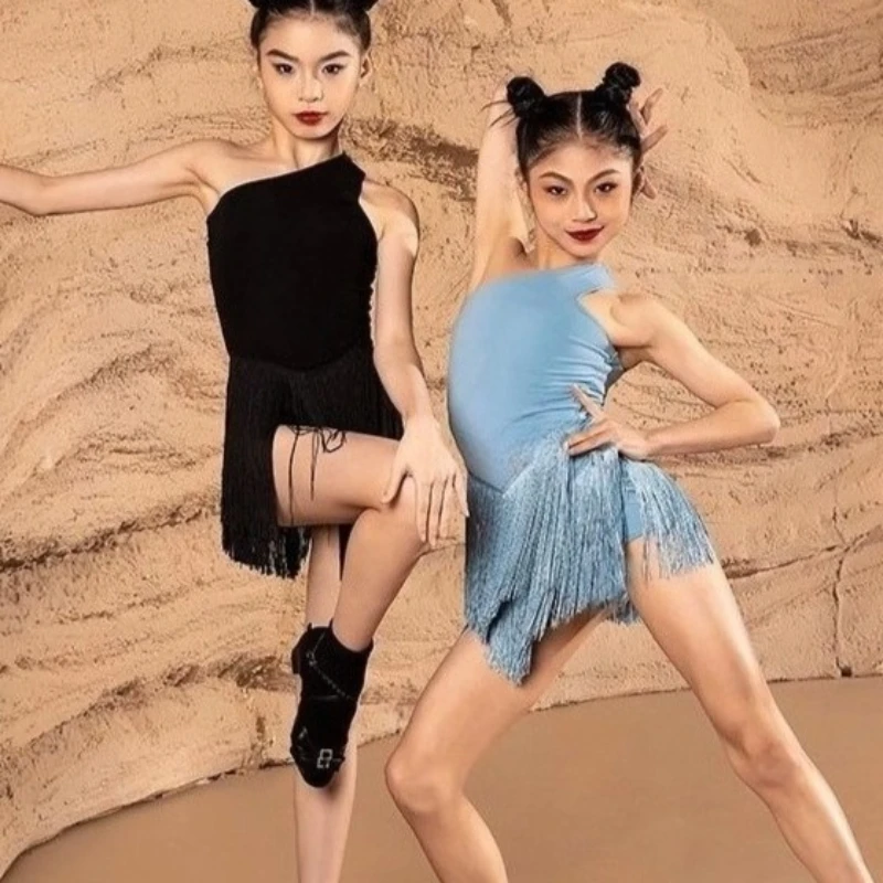 

Профессиональное платье для латинских танцев, танцевальная одежда с косым воротником и кисточками, костюм для латинских танцев с открытой спиной, тренировочный костюм для девочек