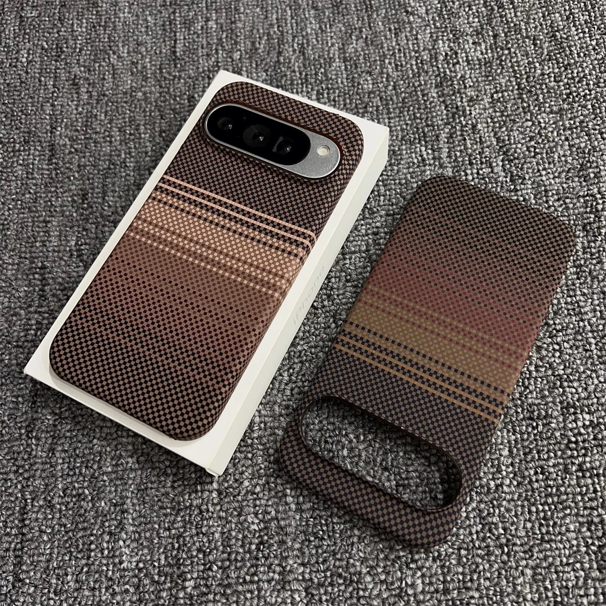 Carbon Fiber Kevlar Pattern Phone Case For Google Pixel 11 10 9 Pro XL Slim Thin For Magsafe Magnetic Wireless Charge PC Cover
