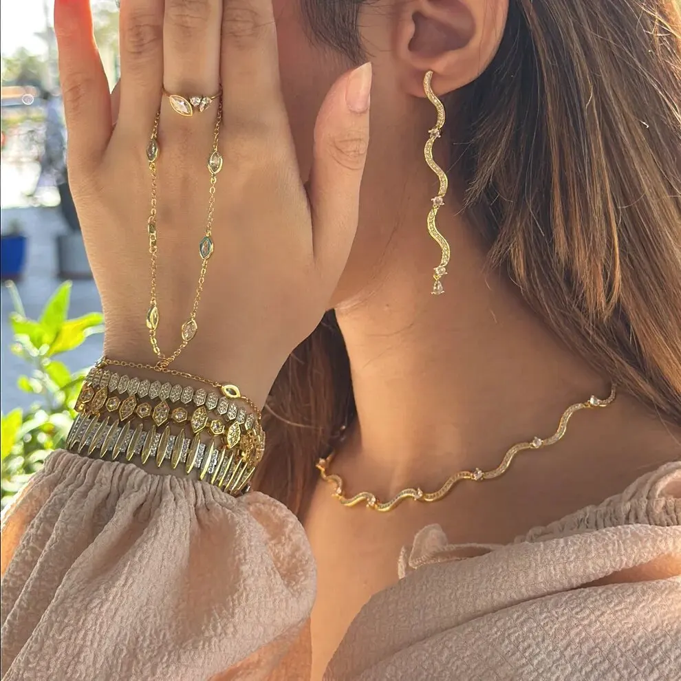 New Water Wave Long Tassel Dangle Earrings for Women Paved Cubic Zircon 18K Gold Platinum Plated Color Fashion Jewelry for Party