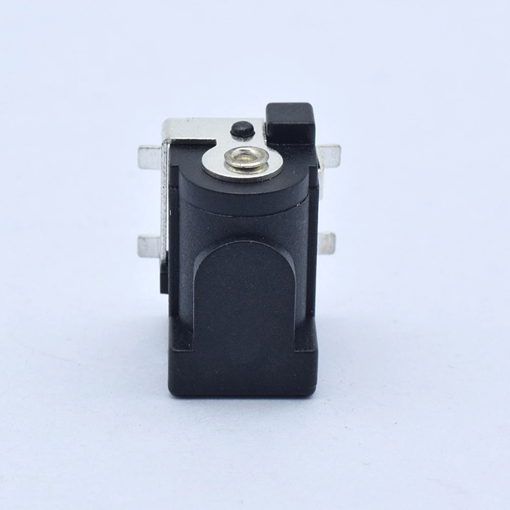 Power socket Horizontal DC socket High current DC050 patch temperature resistant pcb automotive emergency power socket