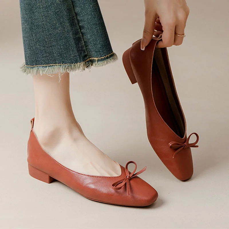 

Женские туфли-лодочки на низком каблуке во французском стиле с квадратным носком, элегантные банты, черные, красные, Мэри Джейнс, мягкая кожа и подошва, офисная женская рабочая обувь