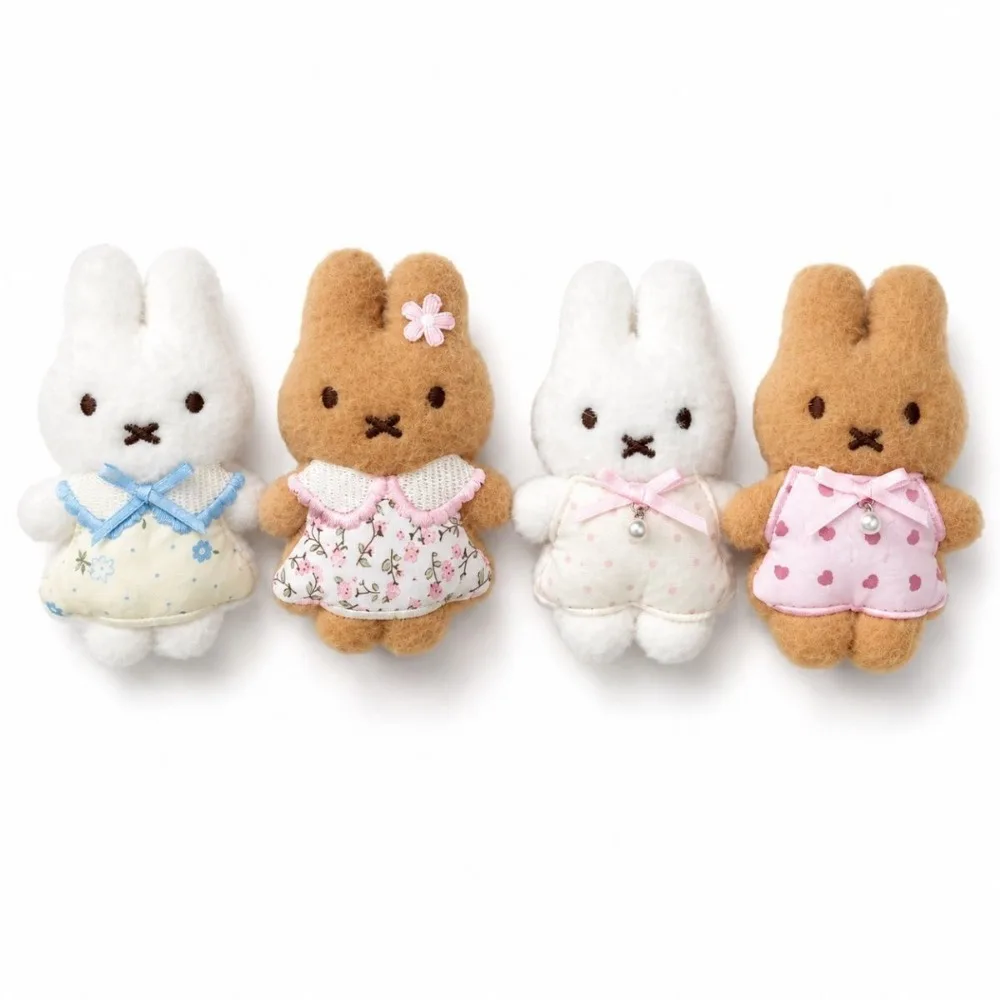 Image of Niedlicher Cartoon Miffy Puppen-Schlüsselanhänger Taschenanhänger Mini Weicher Tragbarer Accessoire-Anhänger und Schönes Studentengeschenk für Veranstaltungen Spielzeug