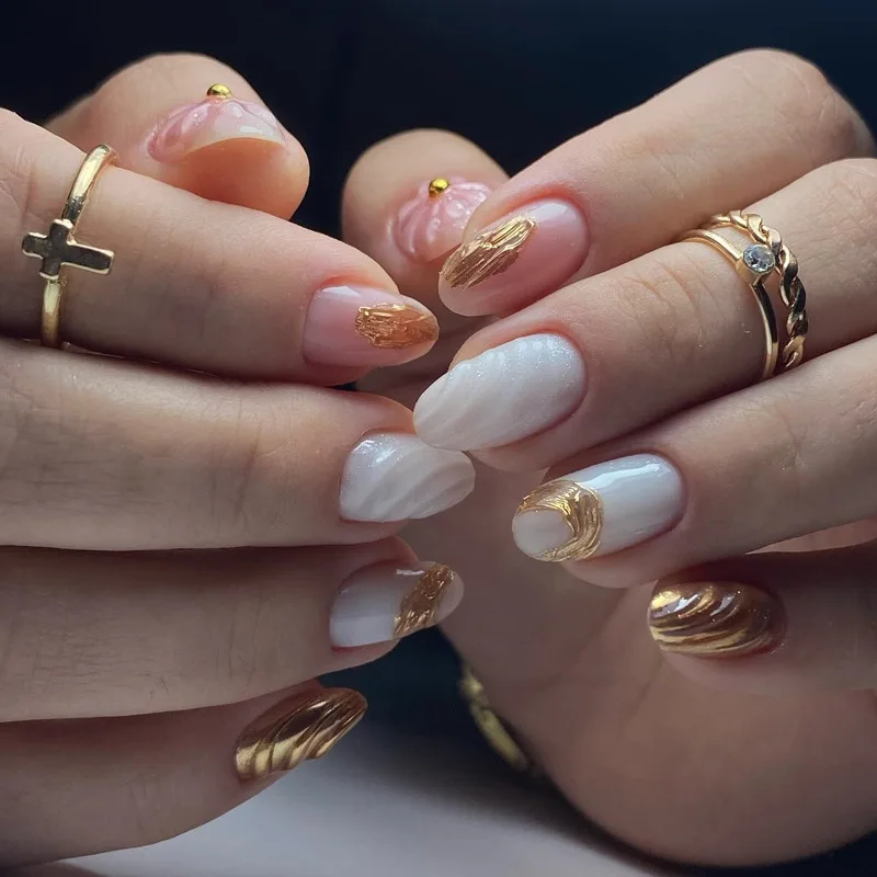 Faux ongles français mi-longs en forme d'amande, 24 pièces, avec poudre brillante, motif de coque 3D, presse datable sur les pointes des ongles