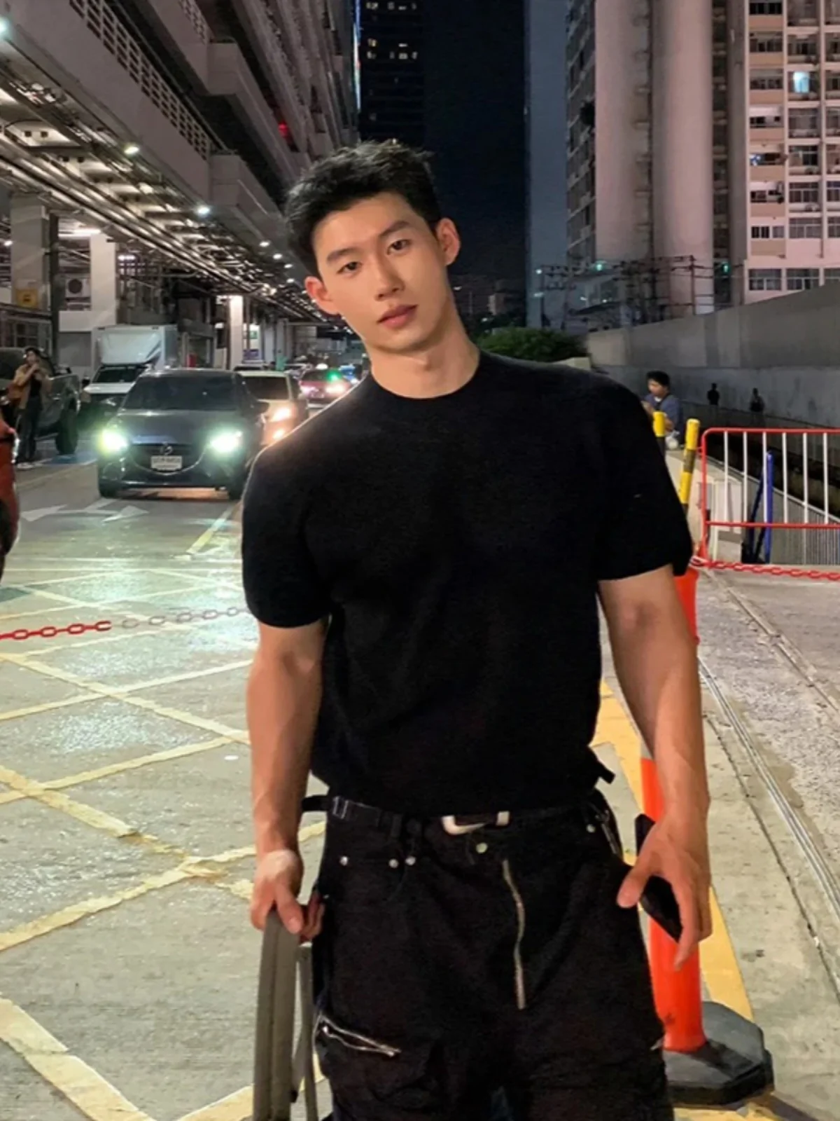 

Ice Silk ort Sve T-irt Men's Summer Fitn Sport High Tension Clothing Cuff T-irt Busin Gentleman Sle Sweat Wi...