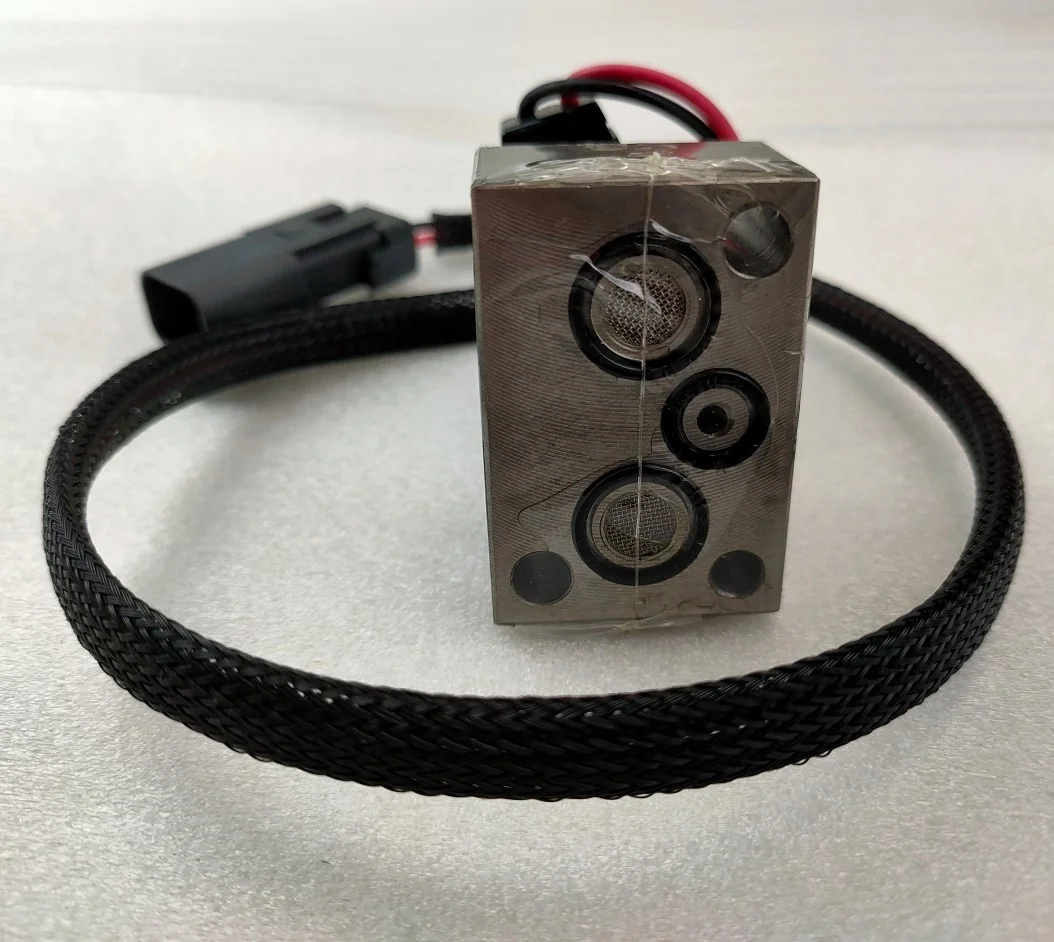 For Komatsu 7022157600 702-21-57600 main pump polit valve solenoid valve for Komatsu PC200-7 PC300-8 PC400-8