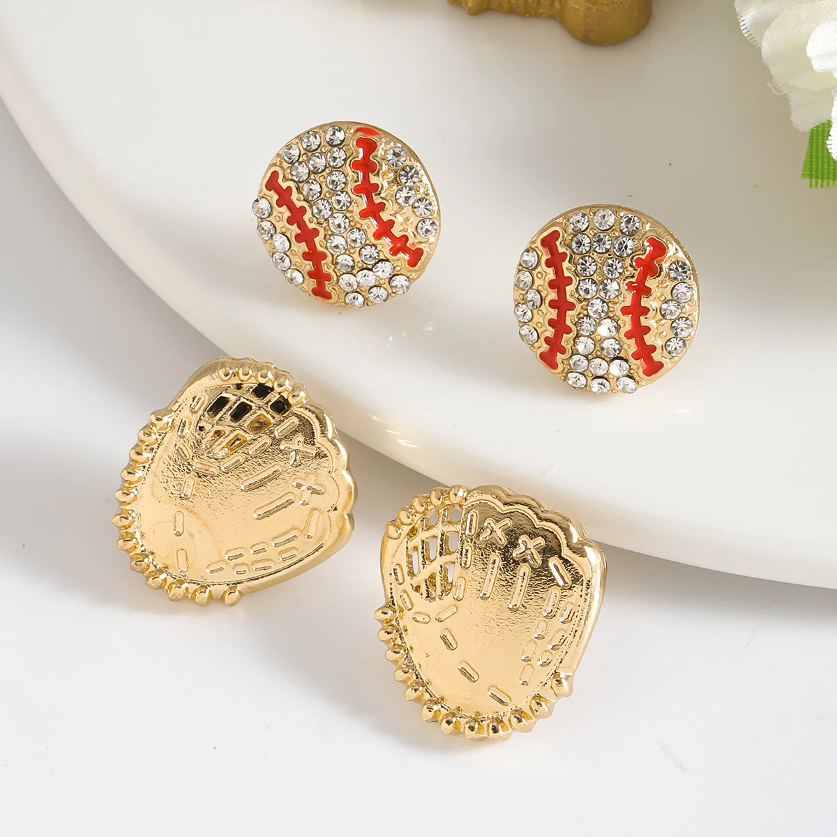 4 Pcs/set Rhinestone Sporty Stud Earrings Creative Designed Basketball Baseball Table Tennis Sport Earrings For Women Accessory