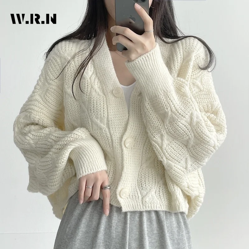 

2023 Autumn Winter Elegant V-Neck Knitting Long Sleeve Cardigans Women Sweet Solid Color Single Breasted Ladies Loose Sweater