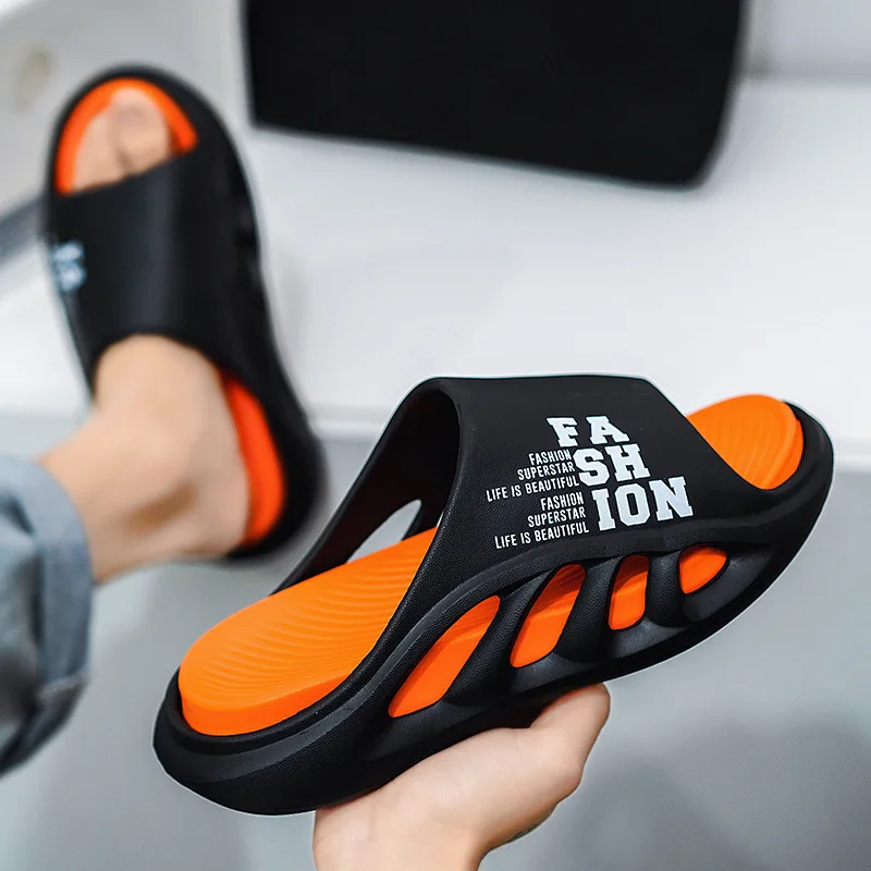 2024 New Men's Slippers Indoor Outdoor Sandals Beach Soft Sole Slides Men Casual Shoes Couple Home Slippers Big Size 46 47 48 49