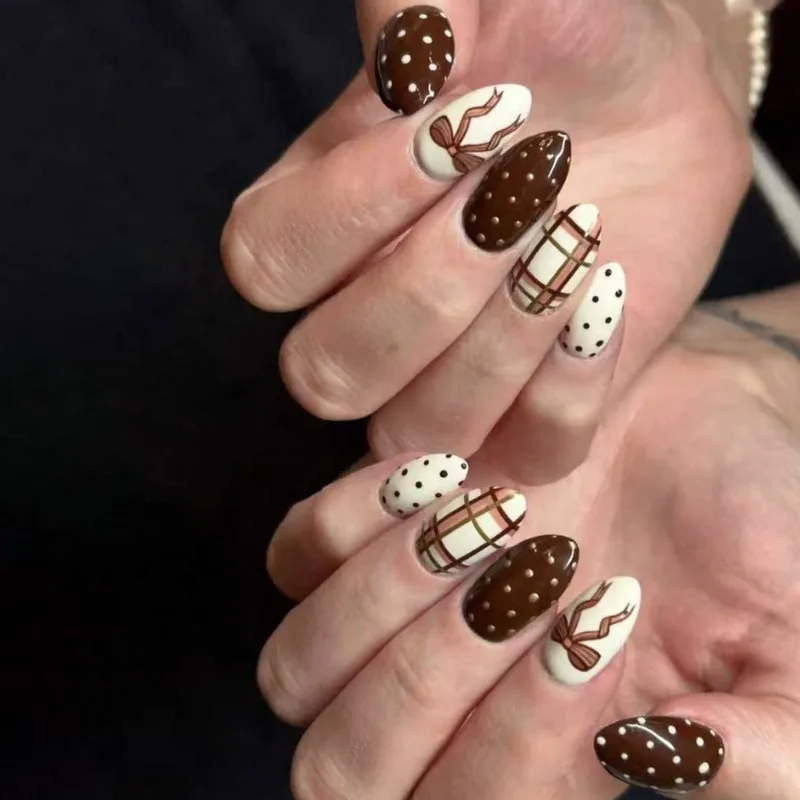 

24Pcs Fake Nails Bow & Polka Dot Autumn/Winter Plaid & Bow Almond Shape Press-On Nail Tips Perfect Gifts for Girls and Friends