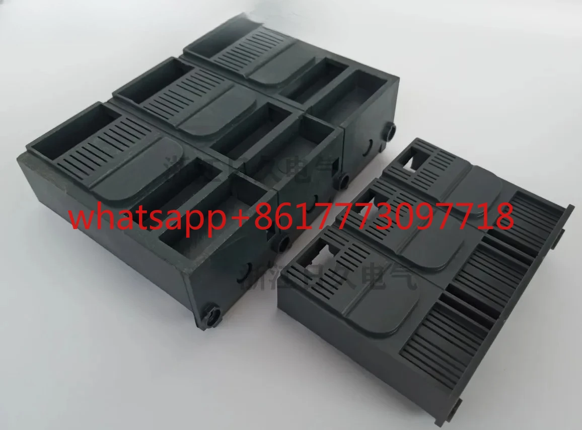 

Оснащенный автоматический выключатель в литом корпусе 100-250 400-630, изоляционная втулка, защитная крышка