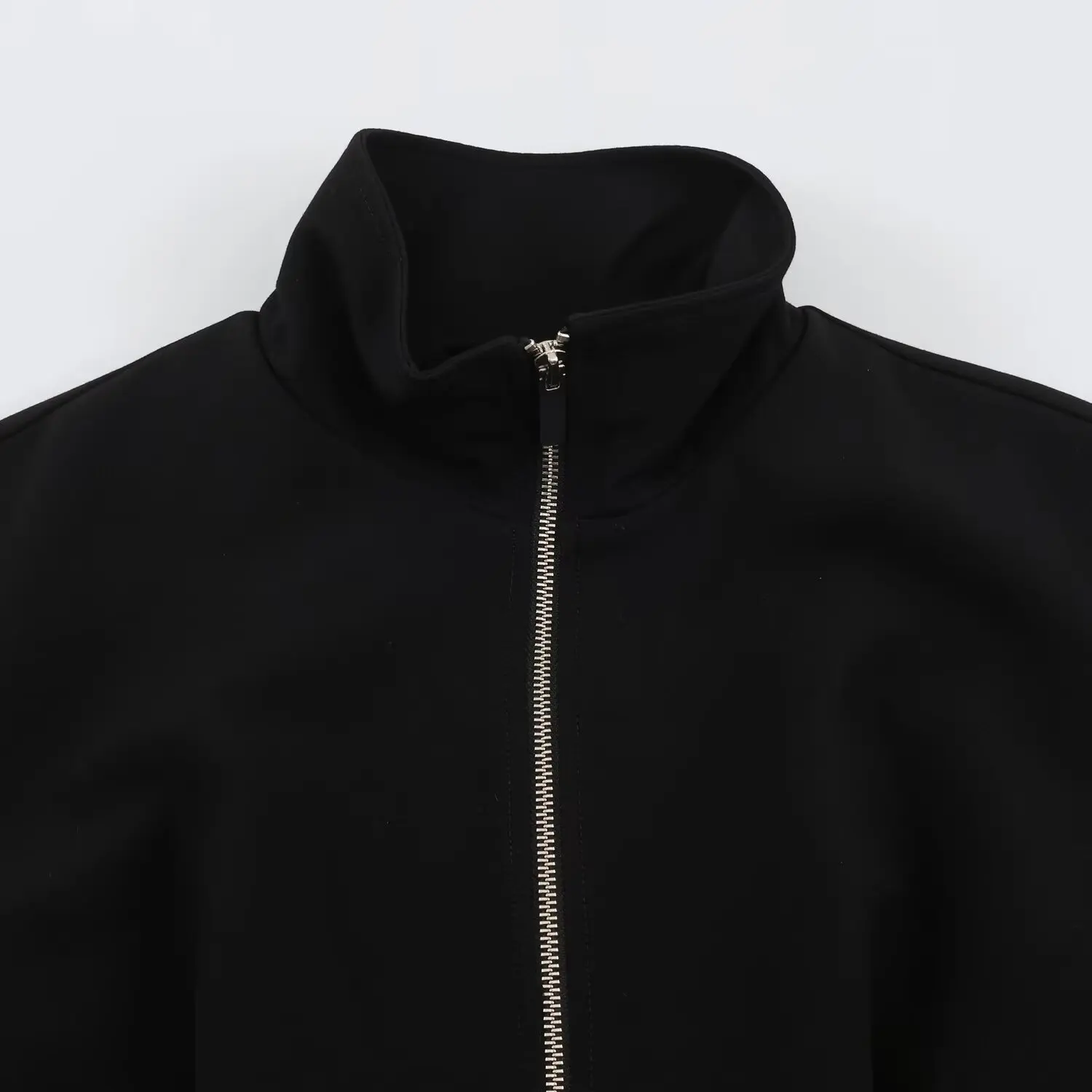 KONDALA Damen Trendige Lässige Stehkragen-Jacke Minimalistische Pendler-Jacke mit Plissiertem Saum und Reißverschluss 2026 Herbst Vielseitige Jacken – Detail 21