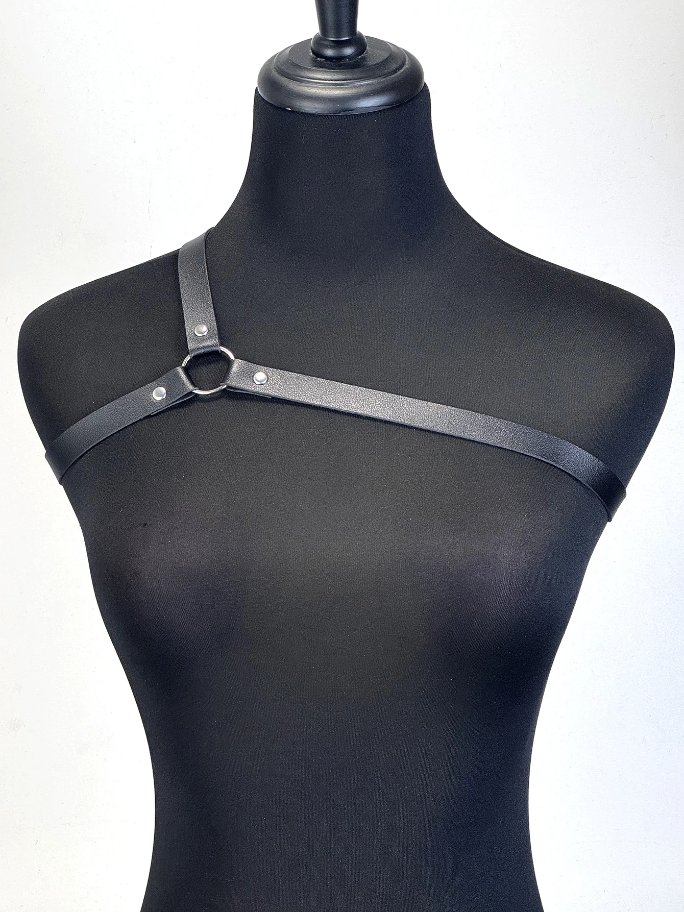 Fashion PU Leather Harness Belts Gothic Punk One Shoulder Suspenders Straps for Women Street Style Friends Gathering Accessories