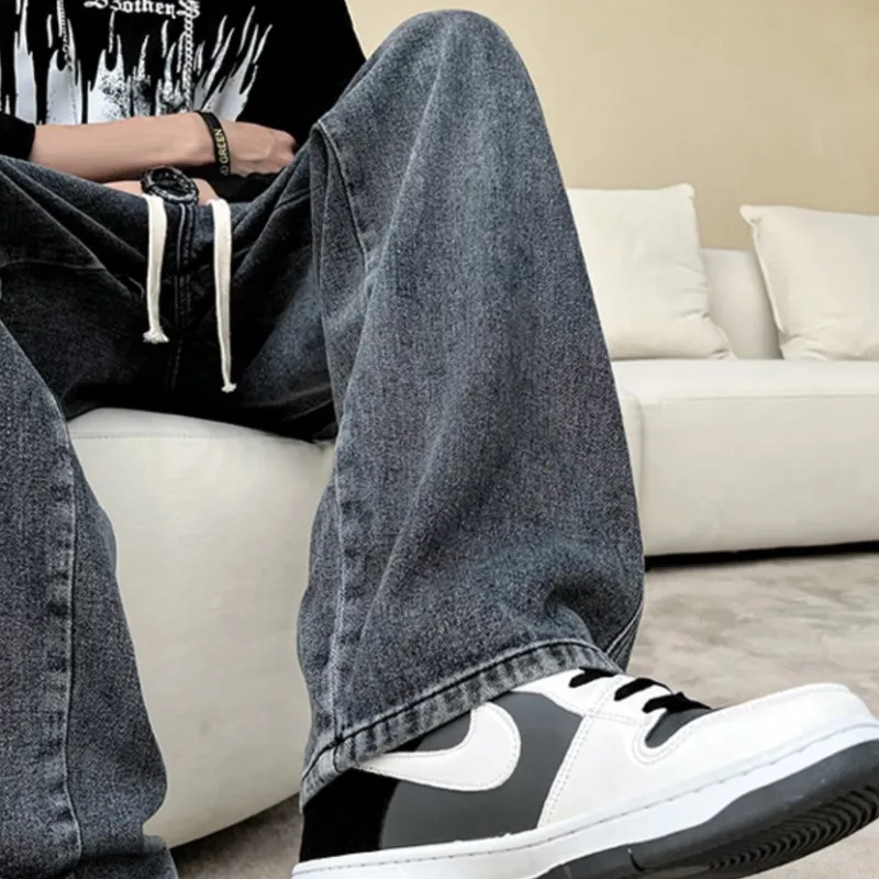 กางเกงยีนส์ทรงหลวมผู้ชาย สไตล์เรียบง่าย สีพื้น กางเกงยีนส์ขายาวผู้ชาย สไตล์เกาหลี แฟชั่นสตรีท สไตล์หลวมๆ ลำลอง กางเกงยีนส์ผู้ชาย