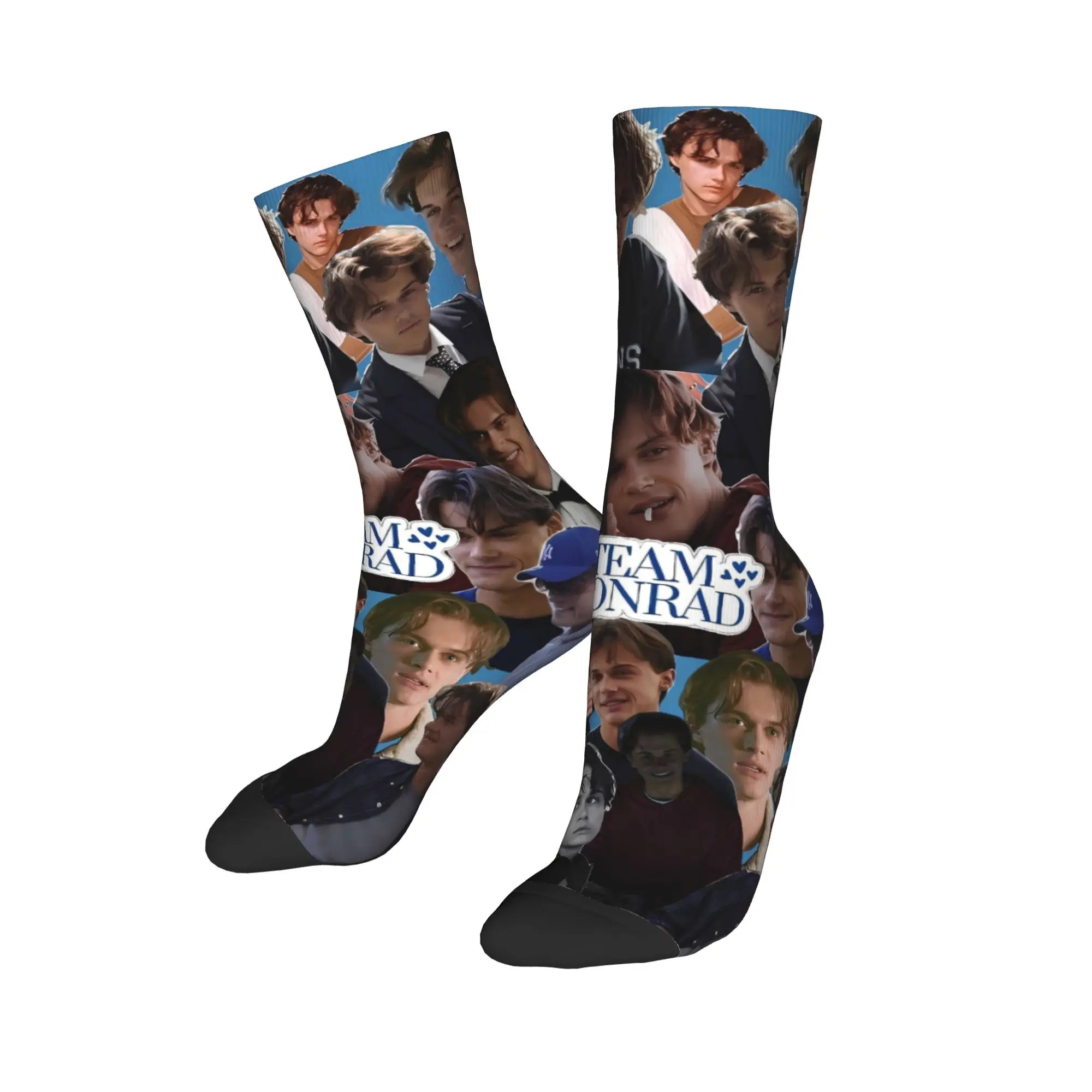 جوارب Cousins Beach Team Conrad The Summer التي تحولت إلى جوارب جميلة للرجال متوسطة النعومة في الهواء الطلق، جوارب رياضية عصرية للربيع مطبوعة